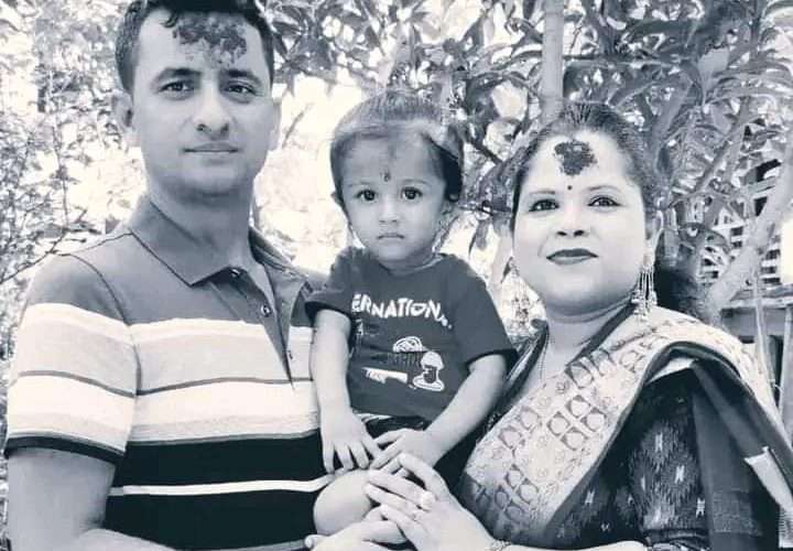 छोरालाई स्कुल र श्रीमतीलाई अफिसबाट लिएर पोखरा उडेका मनुराज शर्माका तिनैजना आकाशमै अस्ताए