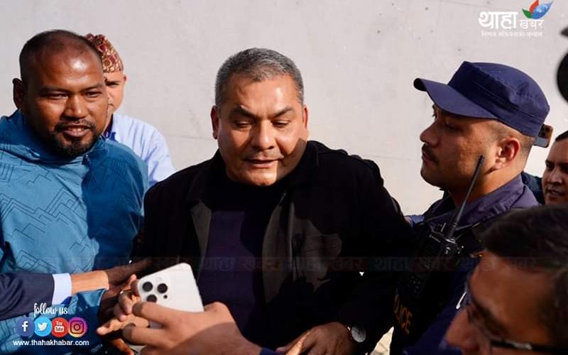 पक्राउ परेपछि दुर्गा प्रसाईंले भने:तस्कर विरुद्धको लडाइँ हो