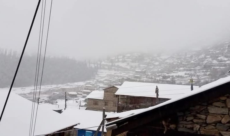 मौसम बदलीले देशभर जनजीवन प्रभावित