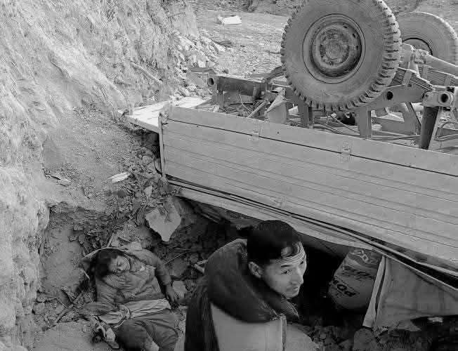 रोल्पा त्रिवेणी गाङमा गाडी दुर्घटना हुँदा १ जनाको मृत्यु , चालक फरार