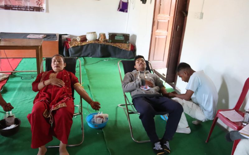 रोल्पा जुगारमा सन्त निरंकारी मिशनको विशेष पहलमा ५७ जनाले गरे रक्तदान (फोटोसहित)