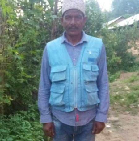 सल्यानका गिरिराज कवरलाई देखेमा आफन्तलाई खबर गर्नुहोला ।