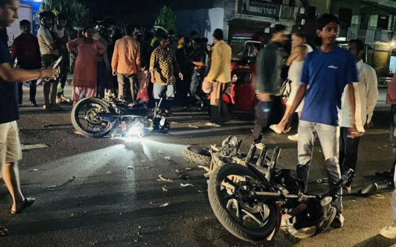 घोराहीको दीपशिखा चोक नजिक मोटर साइकल दुर्घटना