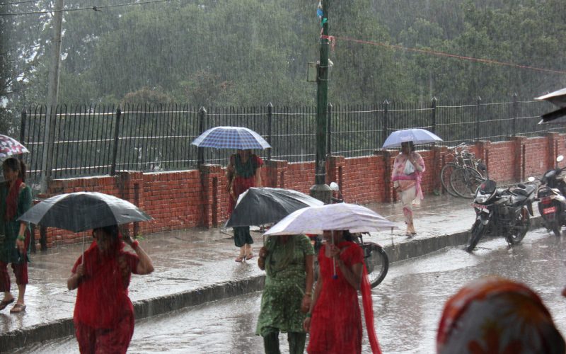 देशका धेरै ठाउँमा वर्षा र हिमपातको सम्भावना