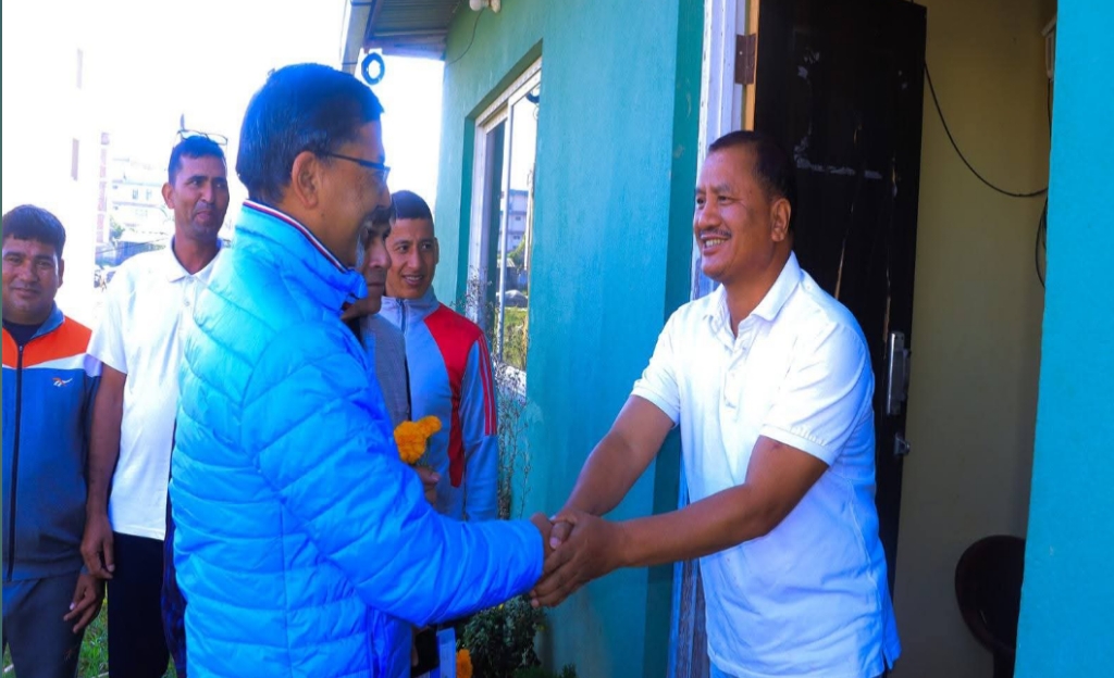 किरण र विप्लब कै नयाँ संस्करण प्रभाकर